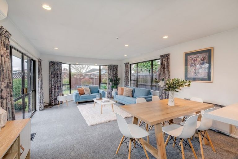 Photo of property in 69 Lowry Avenue, Redwood, Christchurch, 8051