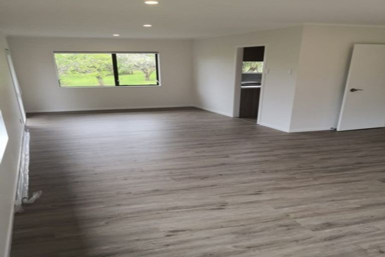 Photo of property in 857 Ridge Road, Riverhead, Albany, 0793