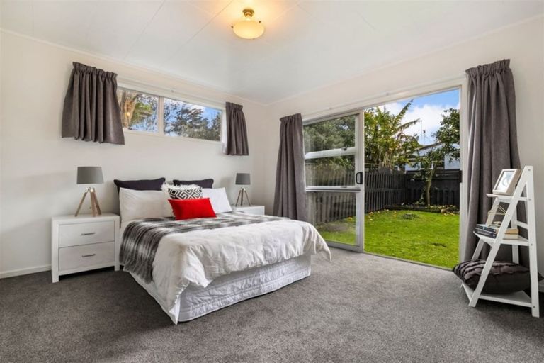 Photo of property in 13 Arnwood Street, Manurewa, Auckland, 2102