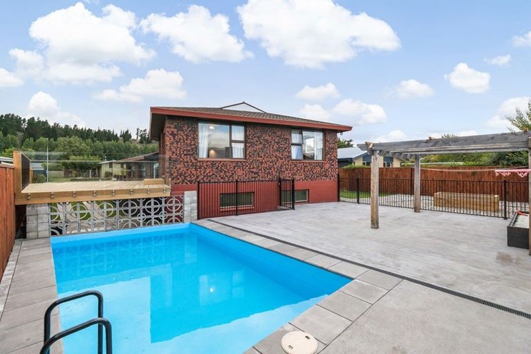 Photo of property in 18 Arnott Street, Alexandra, 9320