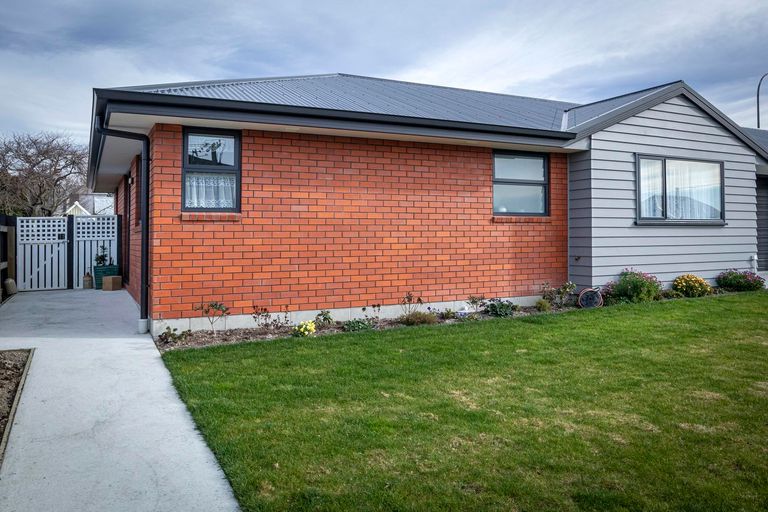 Photo of property in 24 Clyde Street, Seaview, Timaru, 7910