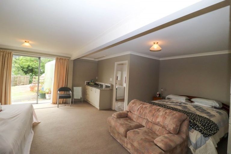 Photo of property in 128 Brunton Crescent, Thames, 3500