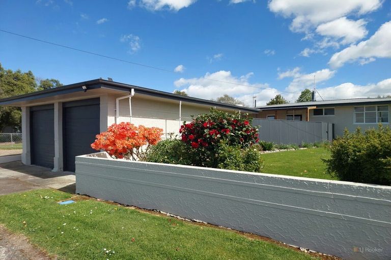 Photo of property in 57 Mill Road, Waimate, 7924