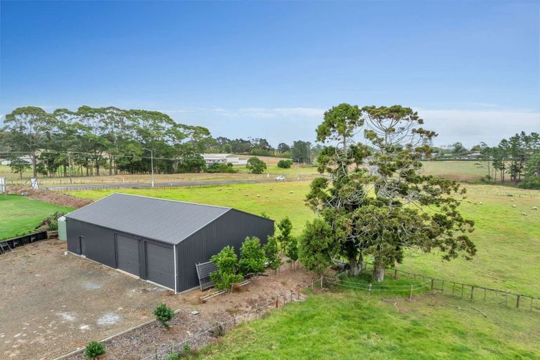 Photo of property in 5 Whangapouri Road, Karaka, Drury, 2578
