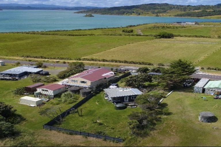 Photo of property in 29 Koutu Point Road, Opononi, Kaikohe, 0473