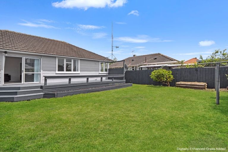 Photo of property in 15 Odette Street, Bader, Hamilton, 3206