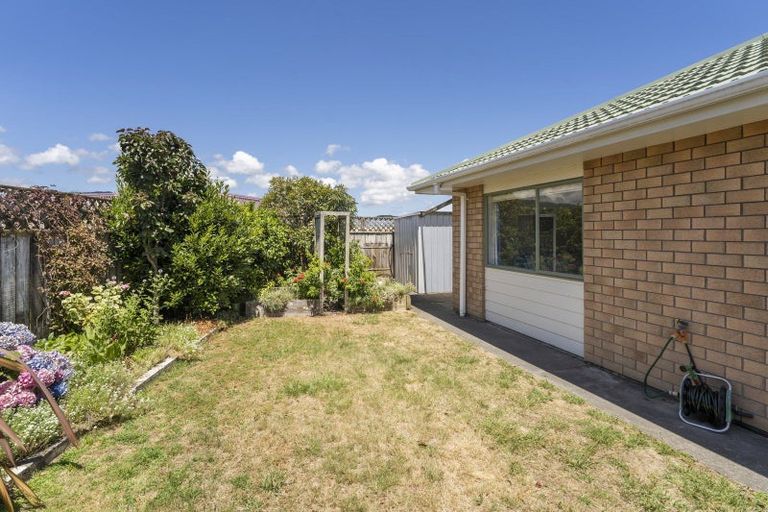 Photo of property in 19a Dennis Taylor Court, Paraparaumu, 5032