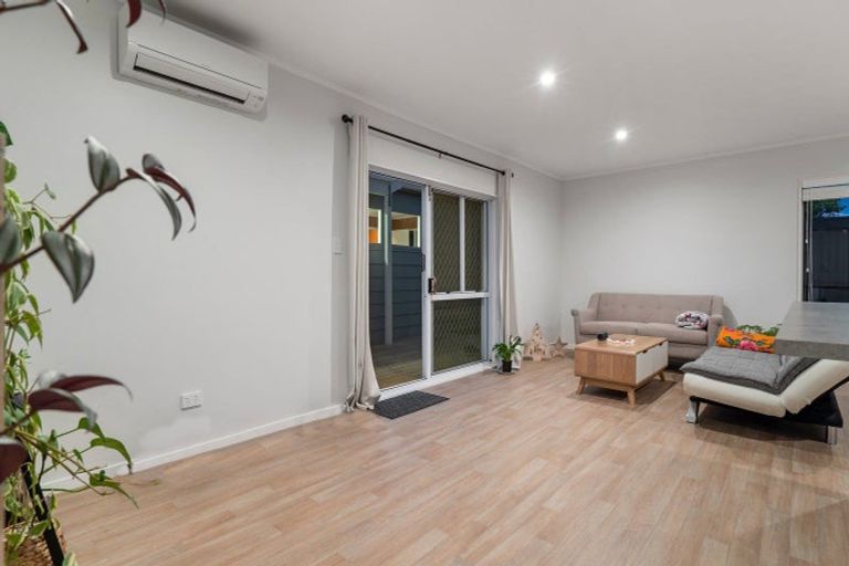 Photo of property in 8 Mardi Place, Mount Maunganui, 3116