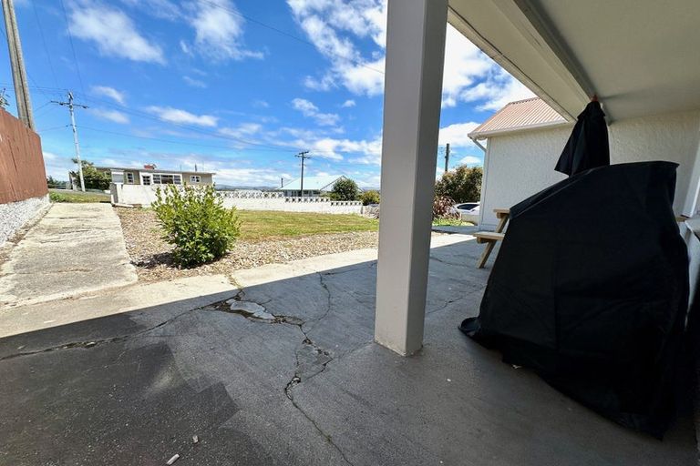 Photo of property in 4 Stevenson Street, Balclutha, 9230