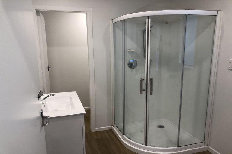 Photo of property in 2/159a Newlands Road, Newlands, Wellington, 6037