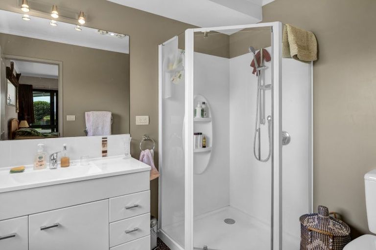 Photo of property in 325a Awai Road, Tarurutangi, New Plymouth, 4372