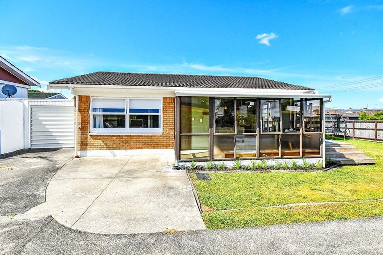 Photo of property in 1/18 Duke Street, Papakura, 2110