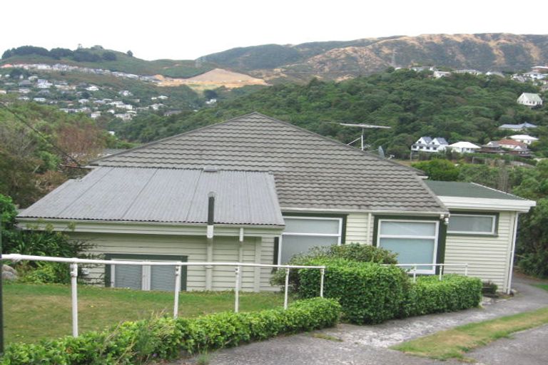 Photo of property in 10 Imlay Crescent, Ngaio, Wellington, 6035