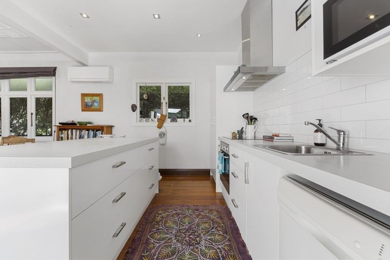 Photo of property in 38 Guy Avenue, Takaro, Palmerston North, 4410