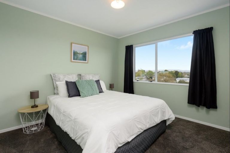 Photo of property in 35b Meander Drive, Welcome Bay, Tauranga, 3112