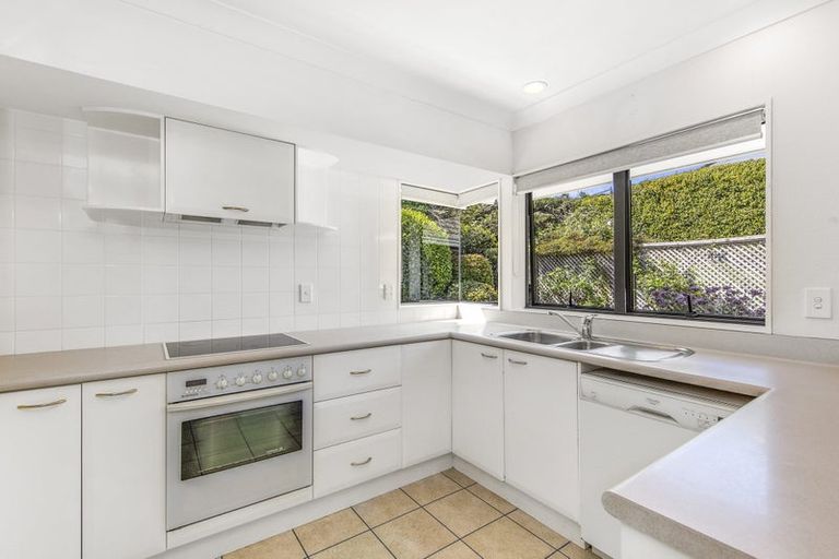 Photo of property in 5/31 Nicholas Road, Somerville, Auckland, 2014