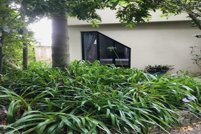 Photo of property in 40 Shakespear Road, Army Bay, Whangaparaoa, 0930