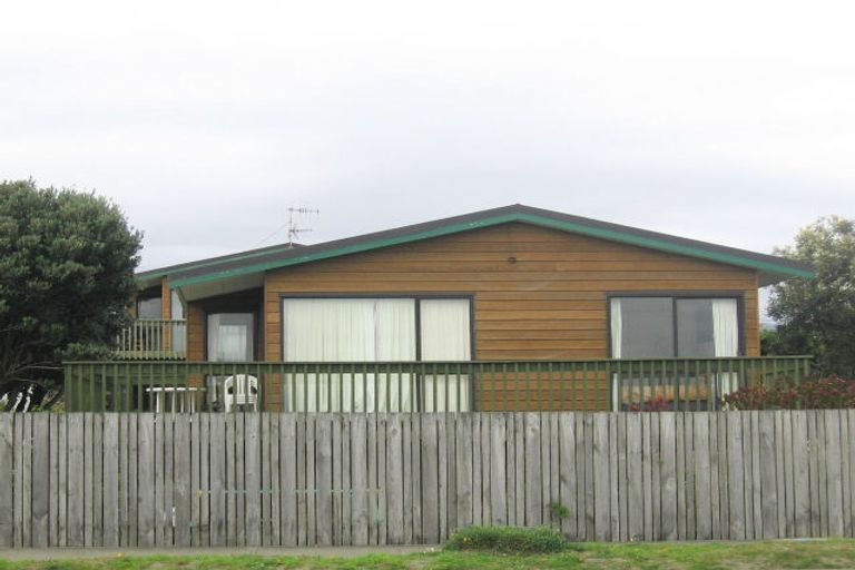 Photo of property in 70b Marine Parade, Paraparaumu Beach, Paraparaumu, 5032