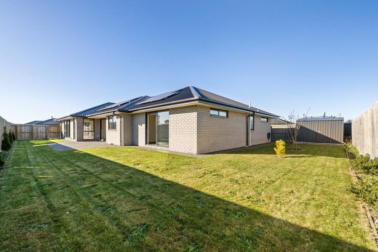 Photo of property in 7 Fountain Place, Rolleston, 7614