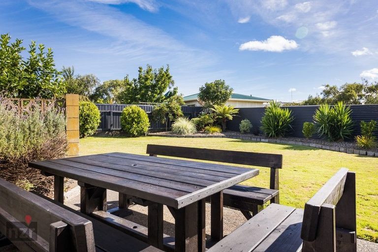 Photo of property in 18 Queen Street, Feilding, 4702