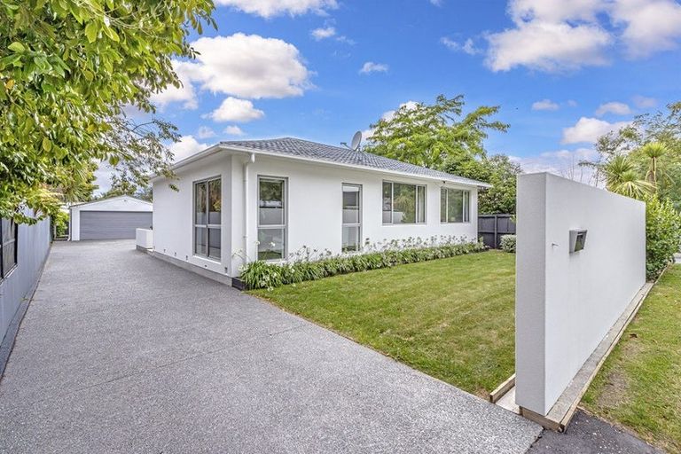 Photo of property in 12 Scotston Avenue, St Albans, Christchurch, 8052