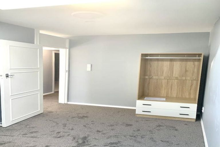 Photo of property in 2/166 Avonhead Road, Avonhead, Christchurch, 8042