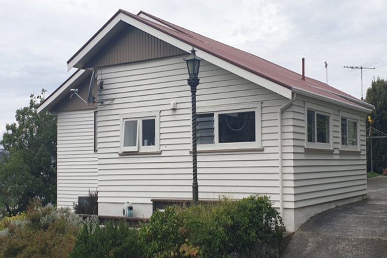 Photo of property in 48 Childers Terrace, Kilbirnie, Wellington, 6022