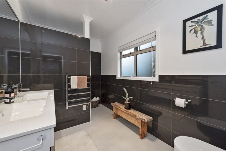 Photo of property in 23 Meadowfield Street, Flagstaff, Hamilton, 3210