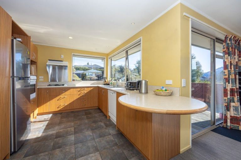 Photo of property in 73 Totara Terrace, Wanaka, 9305