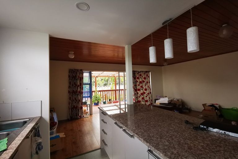 Photo of property in 3/14 Cezanne Place, New Lynn, Auckland, 0600