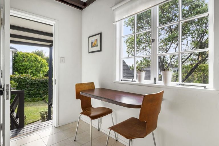 Photo of property in 2/6 Elderwood Lane, Belmont, Auckland, 0622