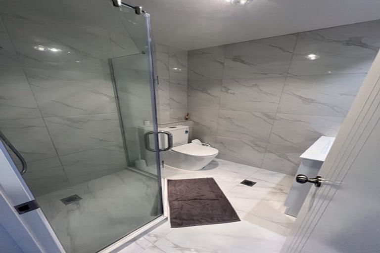 Photo of property in 6/13 Chilcott Road, Henderson, Auckland, 0612