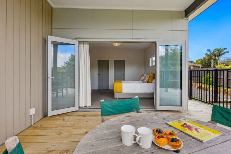 Photo of property in 6 Riverglen Drive, Haruru, 0204