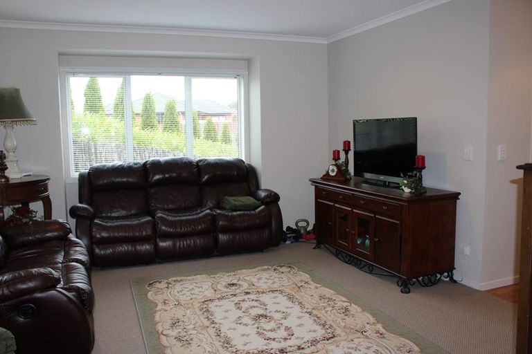 Photo of property in 23 Ainslee Street, Highlands Park, New Plymouth, 4312