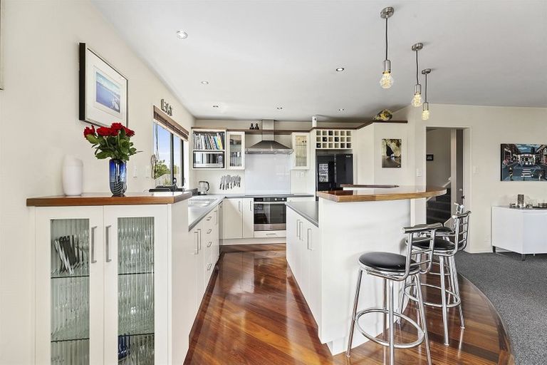 Photo of property in 28c James Cook Drive, Whitby, Porirua, 5024