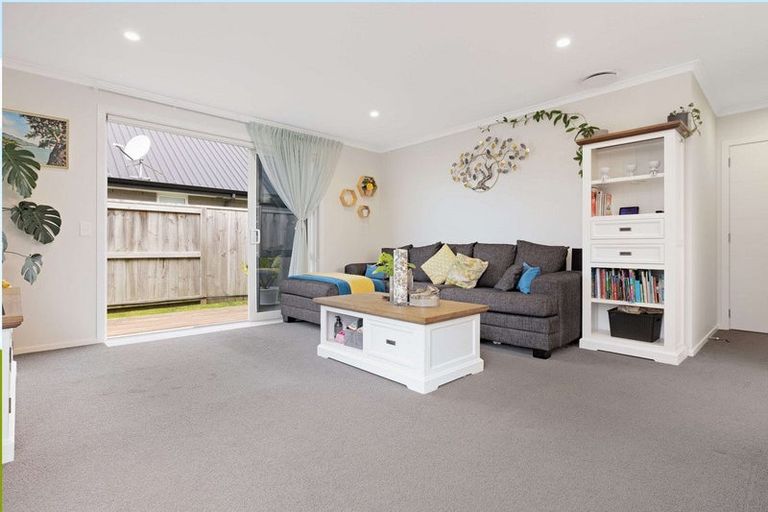 Photo of property in 20 Toi Place, Papamoa, 3118