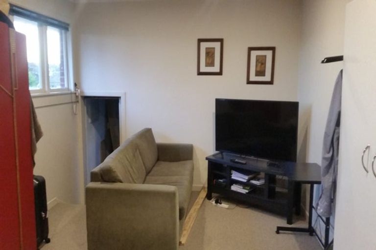 Photo of property in 143 Deep Creek Road, Torbay, Auckland, 0630