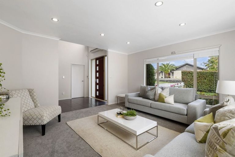 Photo of property in 27 Mahoney Drive, Albany, Auckland, 0632