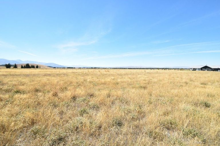 Photo of property in 122 The Drive, Twizel, 7999
