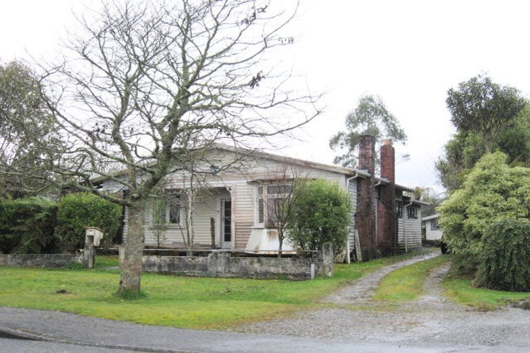 Photo of property in 9 Ohau Street, Dobson, Greymouth, 7805