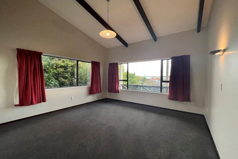 Photo of property in 16 Church Road, Pukete, Hamilton, 3200