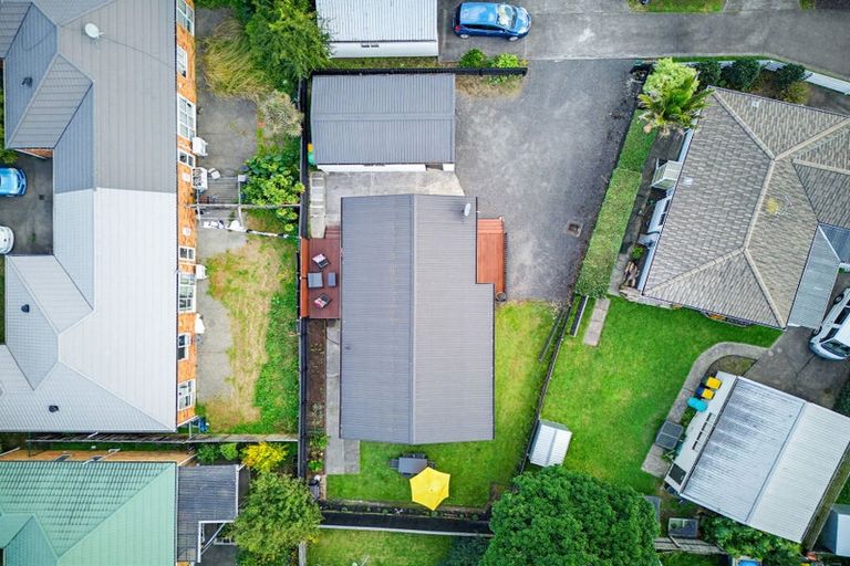 Photo of property in 13 Elisa Lane, Ranui, Auckland, 0612