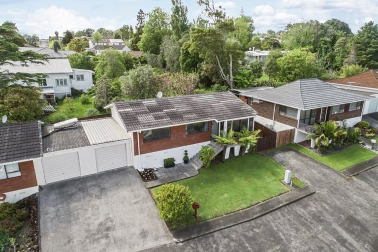 Photo of property in 11/9 Evans Road, Glen Eden, Auckland, 0602
