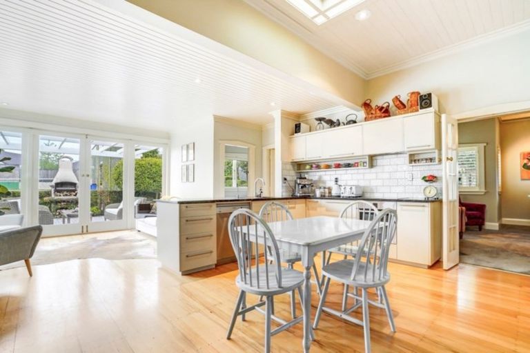 Photo of property in 410 River Road, Fairfield, Hamilton, 3214