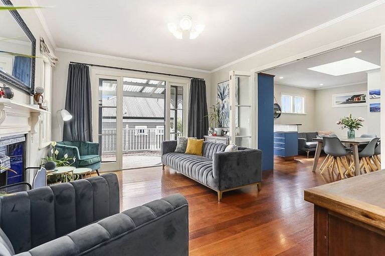 Photo of property in 4/2 Georgia Terrace, Albany, Auckland, 0632
