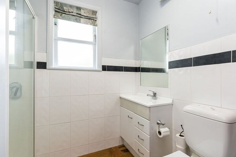 Photo of property in 13 Tawhai Street, Stokes Valley, Lower Hutt, 5019