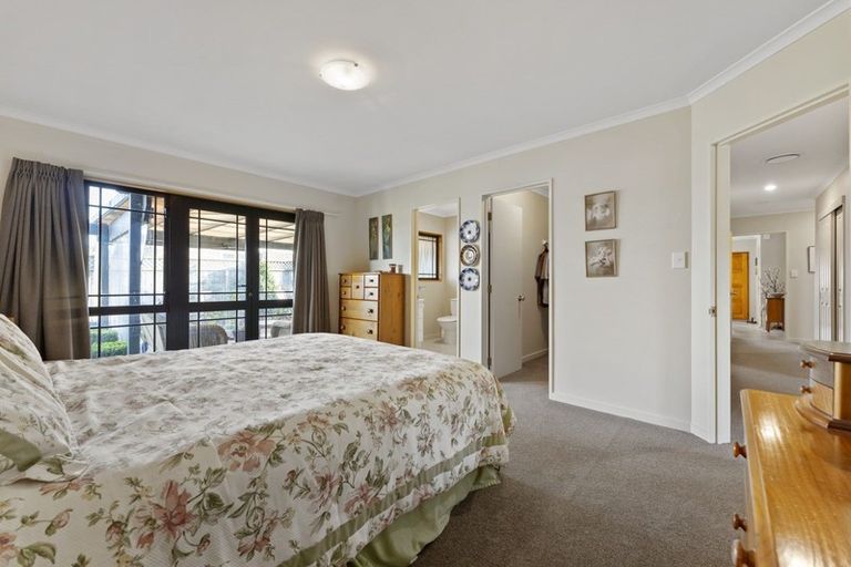 Photo of property in 24 Ursula Drive, Feilding, 4702