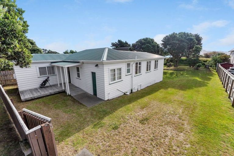 Photo of property in 147 Manly Street, Paraparaumu Beach, Paraparaumu, 5032