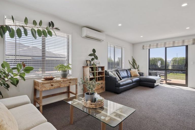 Photo of property in 114 Pegasus Boulevard, Pegasus, 7612