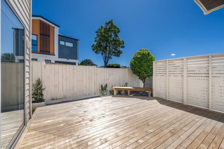 Photo of property in 13a Liam Place, Half Moon Bay, Auckland, 2012